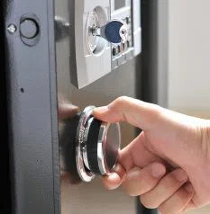 Capitol Locksmith Service Chicago, IL 312-973-4909 Capitol Locksmith Service Chicago, IL 312-973-4909 - locksmith-13